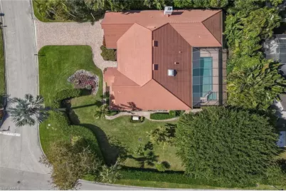 721 Turkey Oak Ln, Naples, FL 34108 - Photo 21