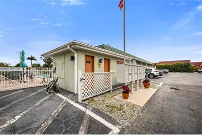200 Valley Stream Dr #3B, Naples, FL 34113 - Photo 33
