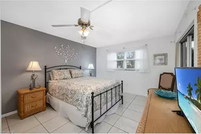 200 Valley Stream Dr #3B, Naples, FL 34113 - Photo 15