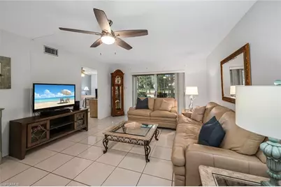 200 Valley Stream Dr #3B, Naples, FL 34113 - Photo 5