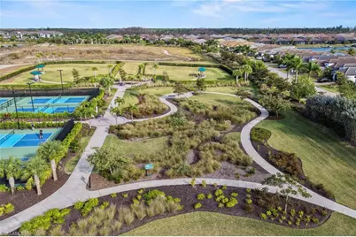 12351 Canal Grande Dr, Fort Myers, FL 33913 - Photo 37