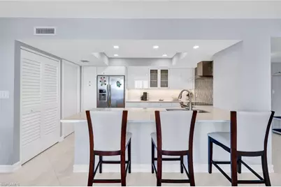 3215 Gulf Shore Blvd N #704N, Naples, FL 34103 - Photo 9