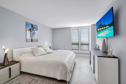 3215 Gulf Shore Blvd N #704N, Naples, FL 34103 - Photo 15