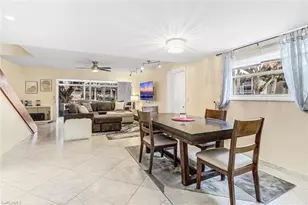 185 Cypress Way E, Naples, FL 34110 - Photo 7