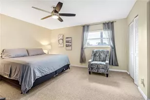 185 Cypress Way E, Naples, FL 34110 - Photo 23