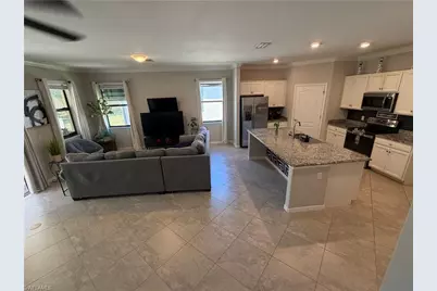 4284 Raffia Palm Cir, Naples, FL 34119 - Photo 5