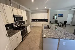 4284 Raffia Palm Cir, Naples, FL 34119 - Photo 7