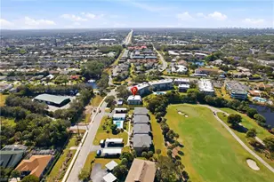 215 Cypress Way E, Naples, FL 34110 - Photo 47