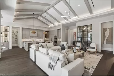 510 Neapolitan Ln, Naples, FL 34103 - Photo 5