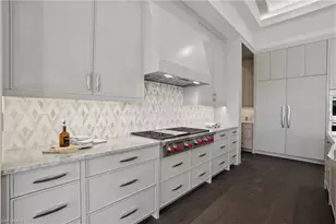 510 Neapolitan Ln, Naples, FL 34103 - Photo 11