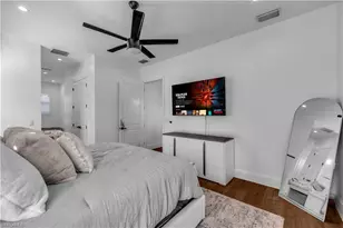 11141 Palmetto Ridge Dr, Naples, FL 34110 - Photo 9