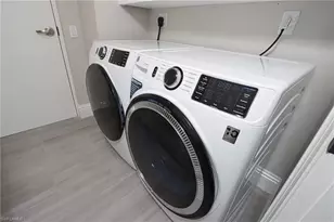 4041 Gulf Shore Blvd N, Naples, FL 34103 - Photo 15