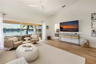 2730 Sailors Way, Naples, FL 34109 - Photo 7