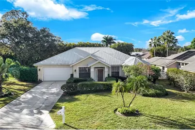 302 Sawgrass Ct, Naples, FL 34110 - Photo 37