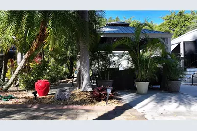 10035 Ramblewood Ct, Fort Myers, FL 33905 - Photo 15