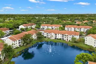 4635 St Croix Ln, Naples, FL 34109 - Photo 15