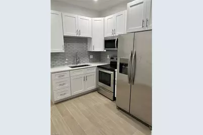 10830 St Lucia Ct, Bonita Springs, FL 34135 - Photo 3