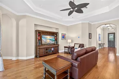 1489 Serrano Cir, Naples, FL 34105 - Photo 7