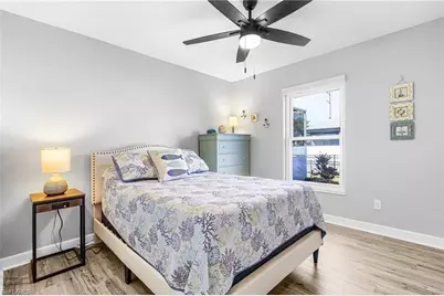 703 NE 23rd Ter, Cape Coral, FL 33909 - Photo 15