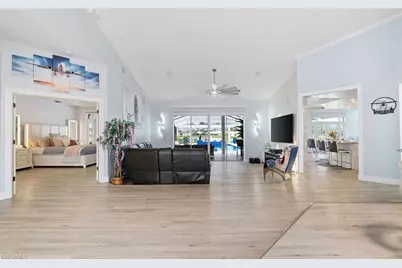 18683 Baseleg Ave, North Fort Myers, FL 33917 - Photo 13