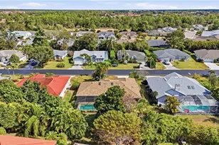 1115 Moon Lake Dr, Naples, FL 34104 - Photo 39