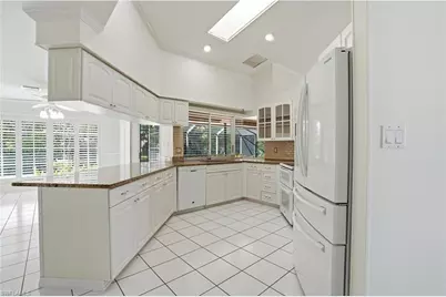 1115 Moon Lake Dr, Naples, FL 34104 - Photo 9
