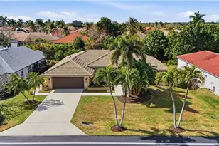 1115 Moon Lake Dr, Naples, FL 34104 - Photo 37