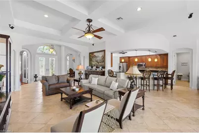 12137 Wicklow Ln, Naples, FL 34120 - Photo 11