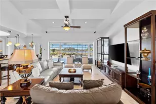 12137 Wicklow Ln, Naples, FL 34120 - Photo 7