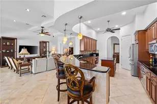 12137 Wicklow Ln, Naples, FL 34120 - Photo 13