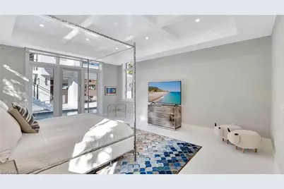 739 5th Ave N, Naples, FL 34102 - Photo 13