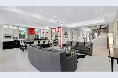 739 5th Ave N, Naples, FL 34102 - Photo 5