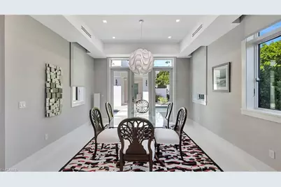 739 5th Ave N, Naples, FL 34102 - Photo 7