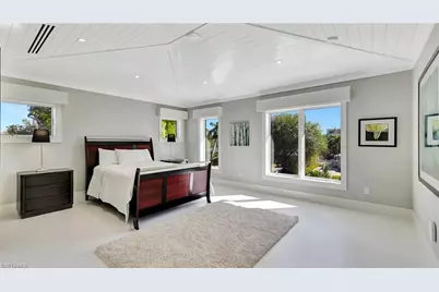 739 5th Ave N, Naples, FL 34102 - Photo 29