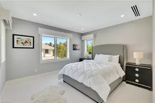 739 5th Ave N, Naples, FL 34102 - Photo 37