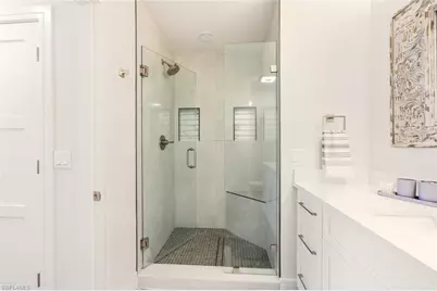 6820 Sterling Greens Pl #2105, Naples, FL 34104 - Photo 15