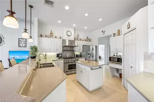 598 Grand Rapids Blvd, Naples, FL 34120 - Photo 5