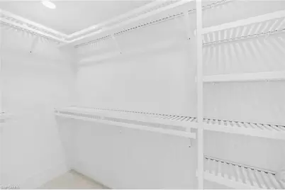 17 Knights Bridge Rd, Naples, FL 34112 - Photo 11