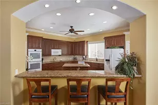 377 Mallory Ct, Naples, FL 34110 - Photo 13