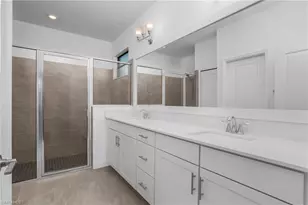 20027 Hartford Blvd, Estero, FL 33928 - Photo 23