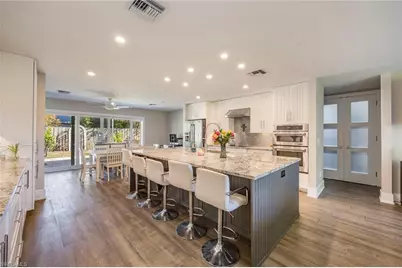 1185 Pompei Ln, Naples, FL 34103 - Photo 7