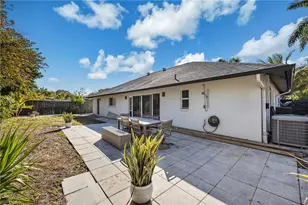 1185 Pompei Ln, Naples, FL 34103 - Photo 23