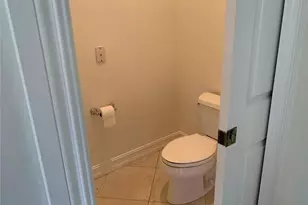 2727 13th St N, Naples, FL 34103 - Photo 3