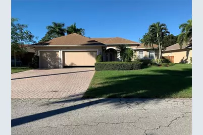 2727 13th St N, Naples, FL 34103 - Photo 15