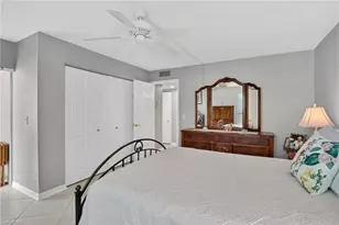 4010 Estero Bay Ln, Naples, FL 34112 - Photo 11