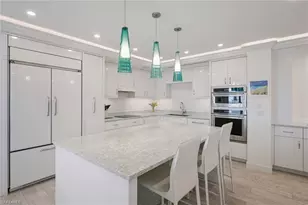 4051 Gulf Shore Blvd N, Naples, FL 34103 - Photo 11