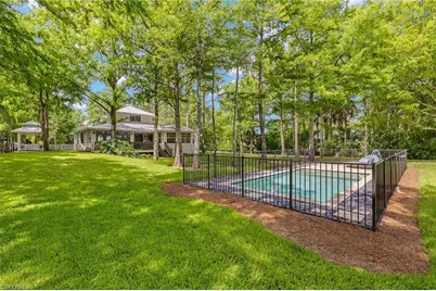 5271 Cherry Wood Dr, Naples, FL 34119 - Photo 35