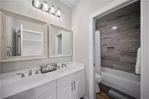 9132 Crystal Ct, Naples, FL 34120 - Photo 27