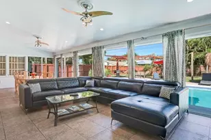 657 93rd Ave N, Naples, FL 34108 - Photo 11