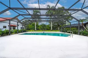 581 Country Walk Ct, Naples, FL 34104 - Photo 27